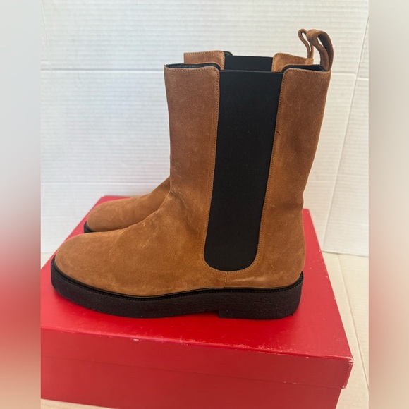 NEW Staud Women’s Palomino Tan Suede Chelsea Boots Size 41 US 10 - Picture 2 of 8